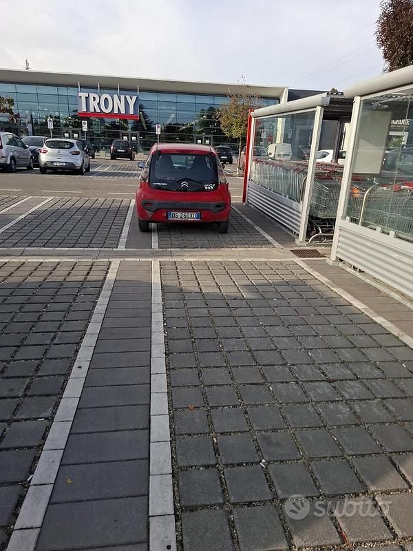 Second-hand Citroën C1 68 CP (50 kW) 2010 Roșu Hatchback