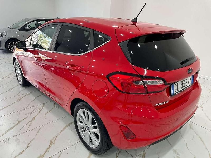 Usata Ford Fiesta Titanium 75 CV (55 kW) 2022 Rosso Berlina