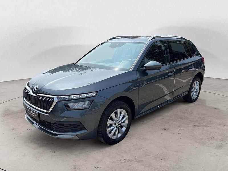 Grigio scuro Usata 2020 Skoda Kamiq Ambition SUV | 11.900 € (Buon prezzo) - Immagine 1/4