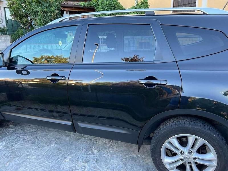 Begagnad Nissan Qashqai +2 110 HK (80 kW) 2013 Svart SUV