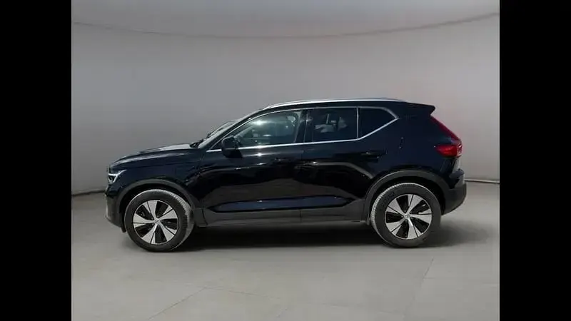 Usata Volvo XC40 211 CV (155 kW) 2023 Nero SUV