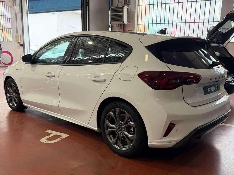 Nuova Ford Focus ST-Line 116 CV (85 kW) 2026 Bianco Berlina