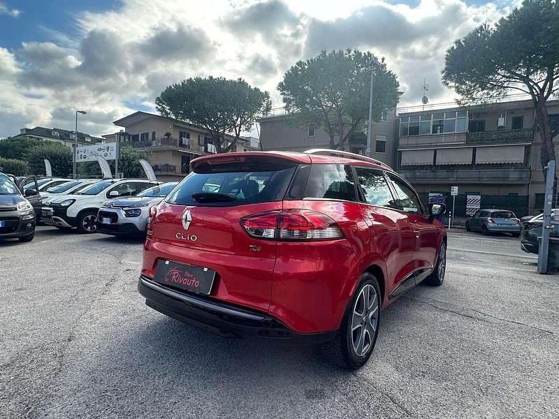 Usata Renault Clio GrandTour 90 CV (66 kW) 2014 Rosso Station wagon