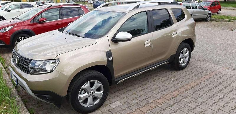 Usata Dacia Duster Comfort 101 CV (74 kW) 2020 SUV
