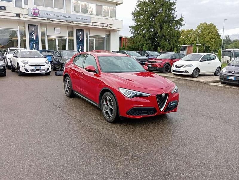 Usata Alfa Romeo Stelvio 160 CV (117 kW) 2021 Rosso SUV