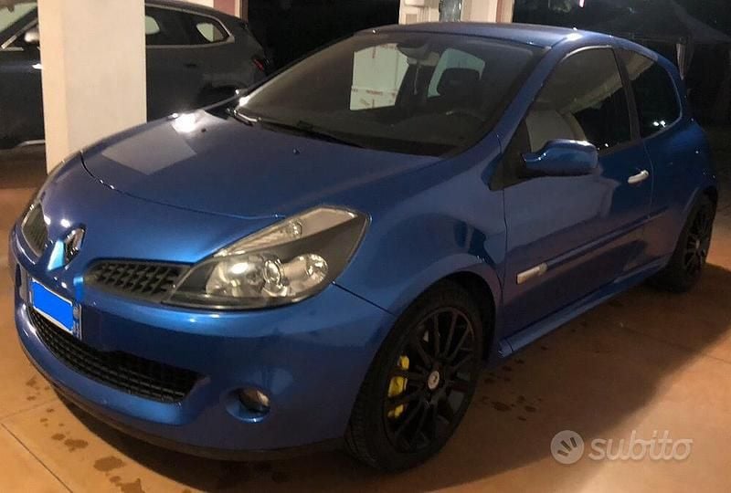Usata Renault Clio R.S. R.S. 200 CV (147 kW) 2007 Blu Utilitaria
