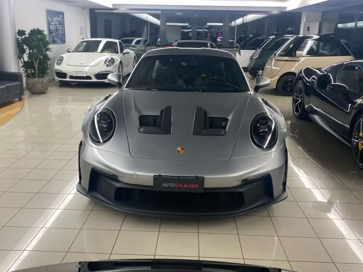 Usata Porsche 911 GT3 RS 525 CV (386 kW) 2024 Argento gt Coupé