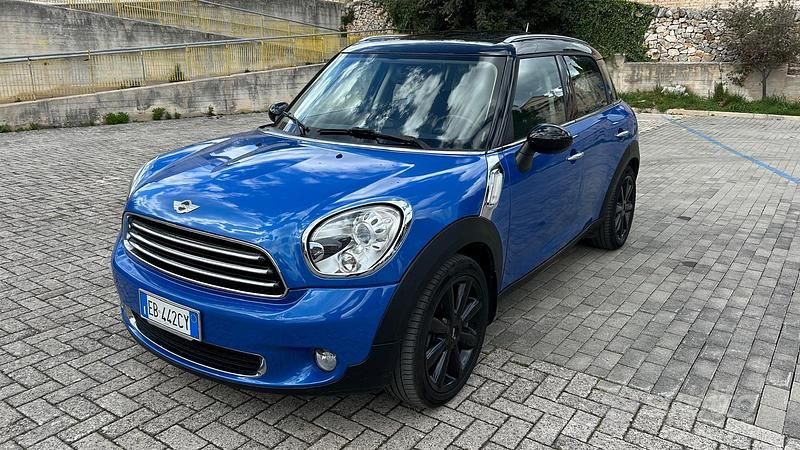 Blu Usata 2011 Mini Cooper Countryman SUV | 10.000 € - Immagine 1/4