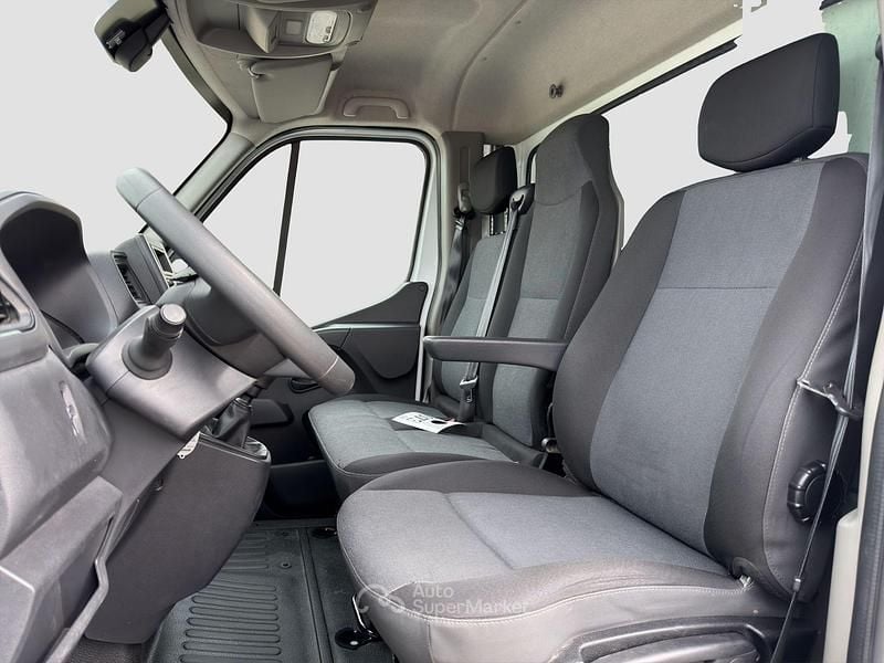 Usata Renault Master 145 CV (106 kW) 2021 Bianco Monovolume