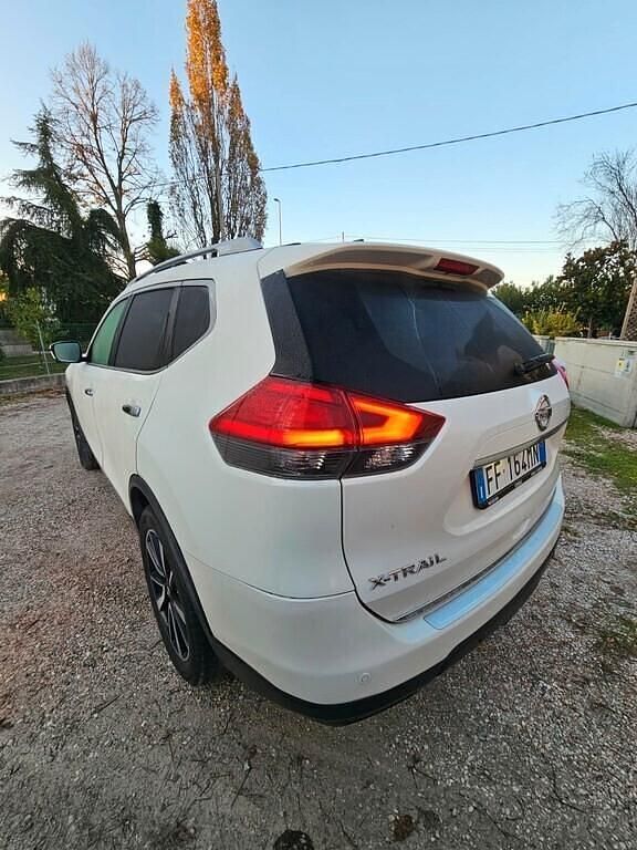 Usata Nissan X-Trail Tekna 130 CV (95 kW) 2016 Bianco SUV