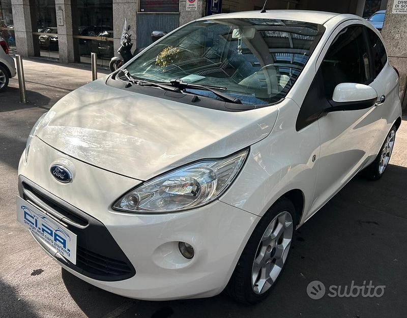 Usata Ford Ka 69 CV (50 kW) 2014 Bianco Berlina