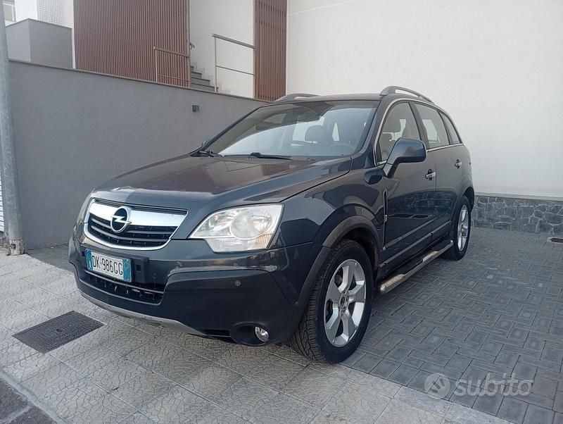 Usata Opel Antara Cosmo 150 CV (110 kW) 2007 Blu SUV