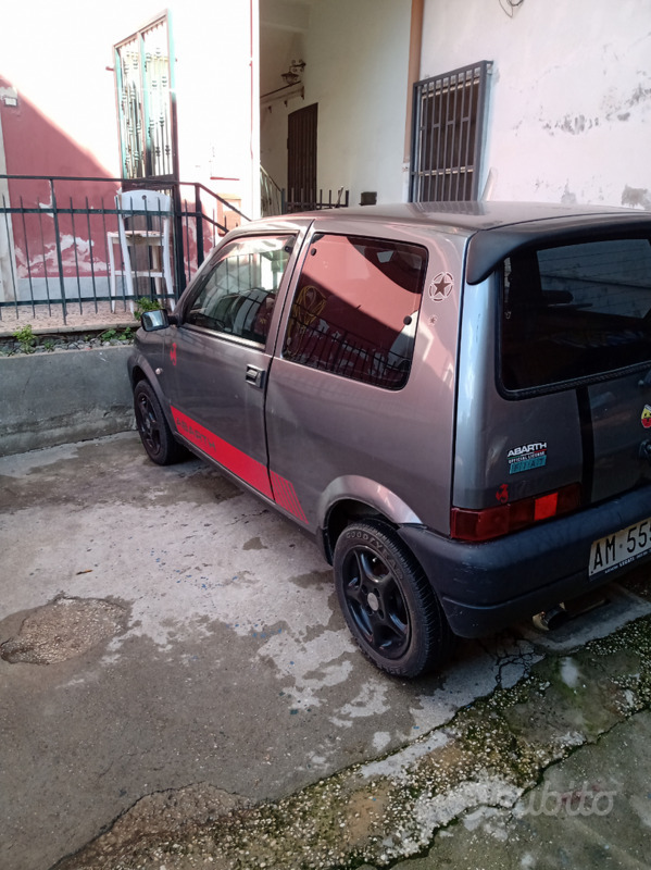 Usato 1997 Fiat Cinquecento 0.9 Benzin 39 CV (1.400 €)