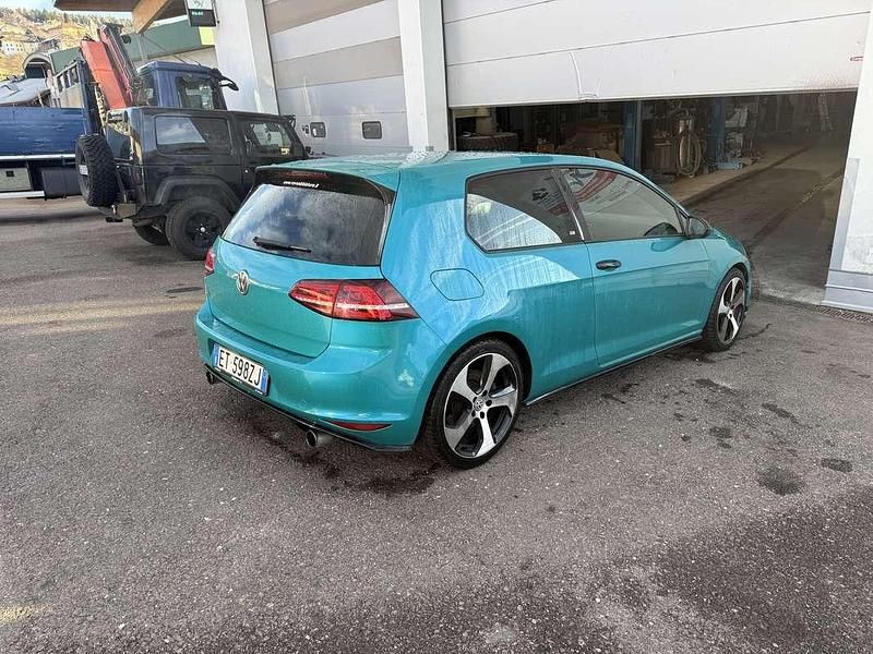Usata VW Golf VII GTI 220 CV (161 kW) 2014 Berlina