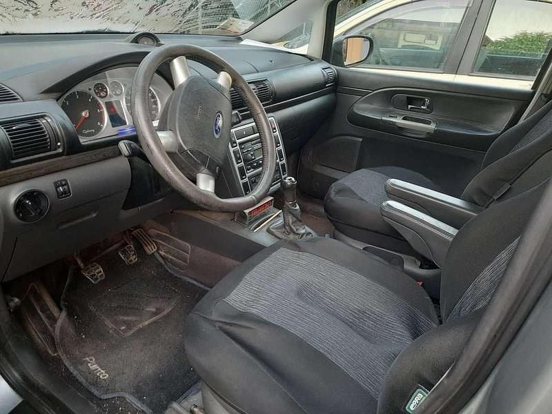 Usata Ford Galaxy Ghia 116 CV (85 kW) 2002 Grigio Monovolume