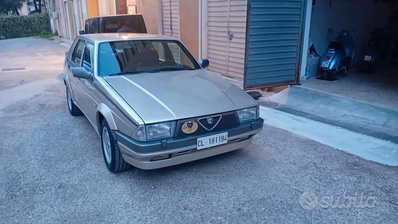 Usata Alfa Romeo 75 1988 Berlina
