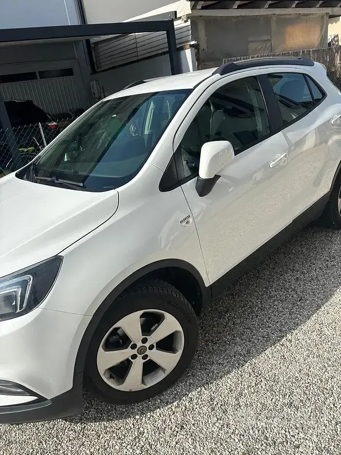 Usata Opel Mokka X 110 CV (80 kW) 2019 Bianco SUV