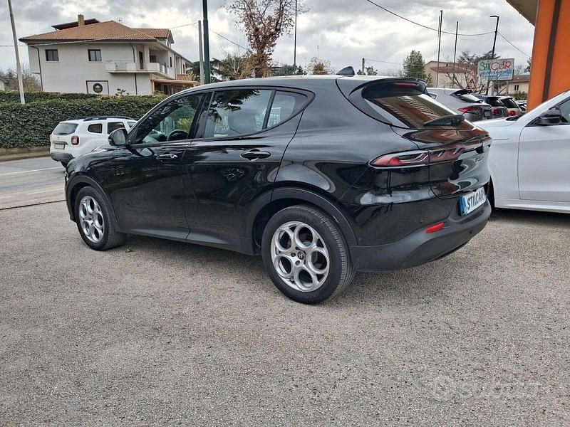 Usata Alfa Romeo Tonale Sprint 131 CV (96 kW) 2023 Nero SUV