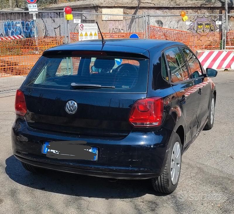 Usata VW Polo Comfortline 75 CV (55 kW) 2011 Nero Utilitaria