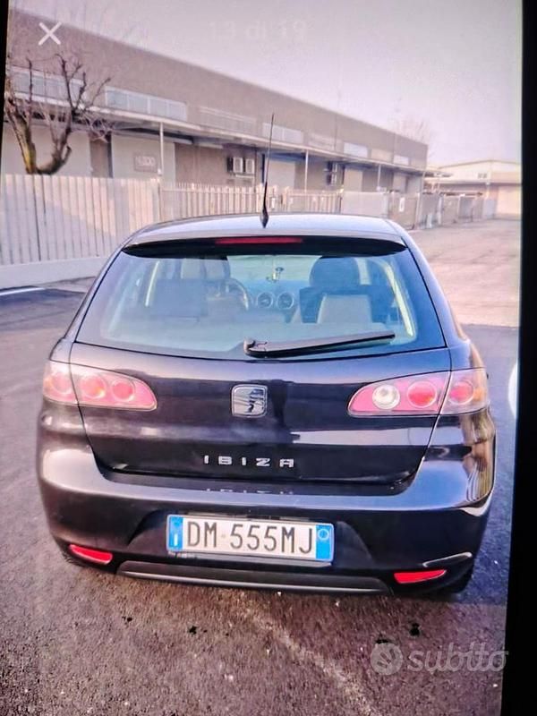 Usata Seat Ibiza 60 CV (44 kW) 2008 Nero Berlina