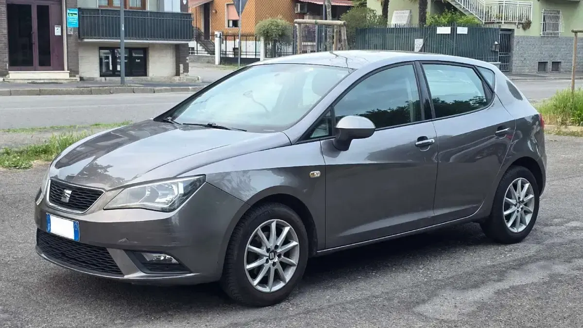 Usata Seat Ibiza Reference 75 CV (55 kW) 2015 Berlina