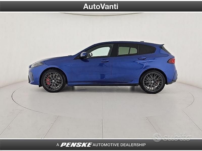 Nuova BMW 120 M Sport 2025 Blu Utilitaria