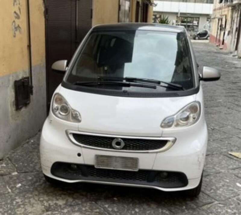 Usata 2012 Smart ForTwo Coupé Due volumi | 3700 € (Super prezzo) - Immagine 1/4