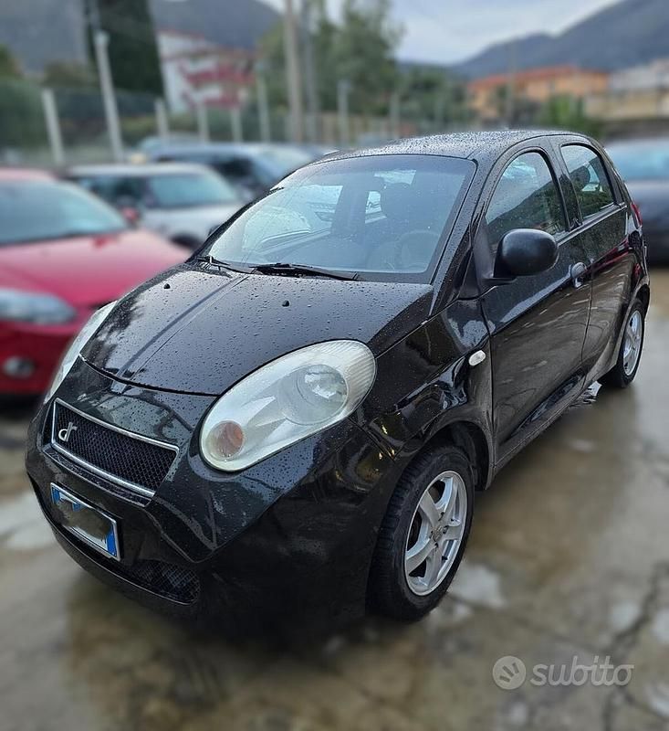 Usata DR DR 1.0 61 kW (83 CV) 2011 Nero Utilitaria