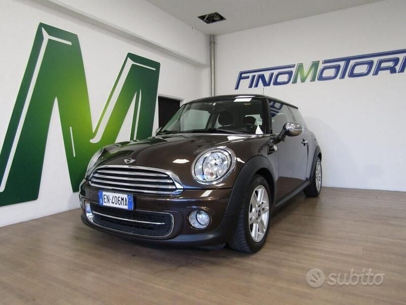 Marrone Usata 2012 Mini Cooper Due volumi | 6200 € (Buon prezzo) - Immagine 1/4