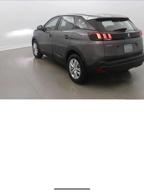 Usata Peugeot 3008 Active 131 CV (96 kW) 2020 Gray Berlina