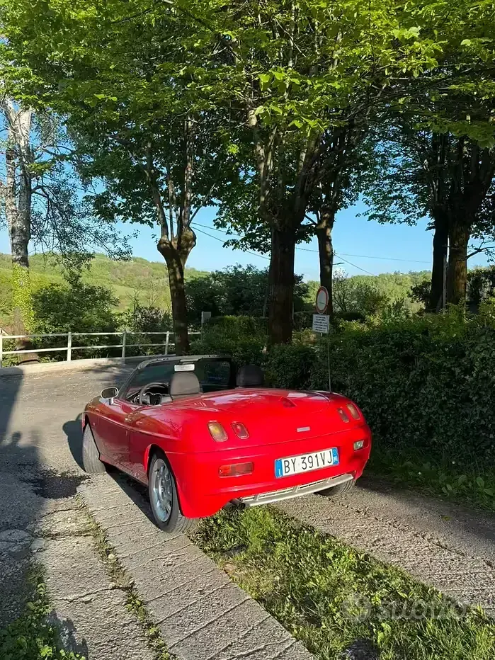 Usata Fiat Barchetta 131 CV (96 kW) 2002 Rosso Cabrio