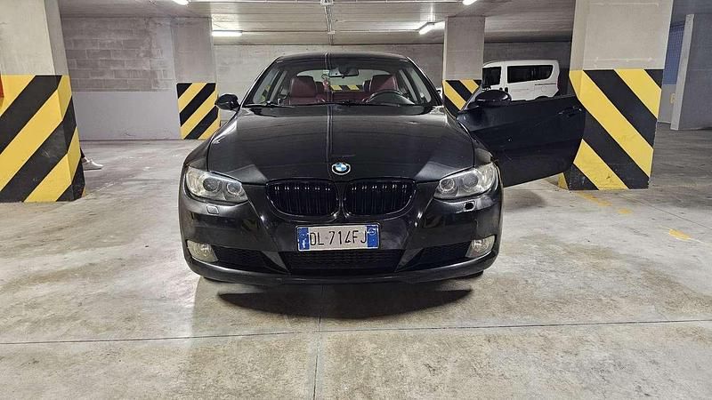 Usata BMW 320 177 CV (130 kW) 2007 Coupé