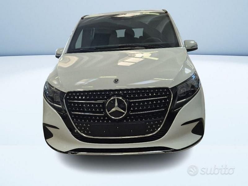 Nuova Mercedes V250 Avantgarde 190 CV (139 kW) 2025 Bianco Monovolume