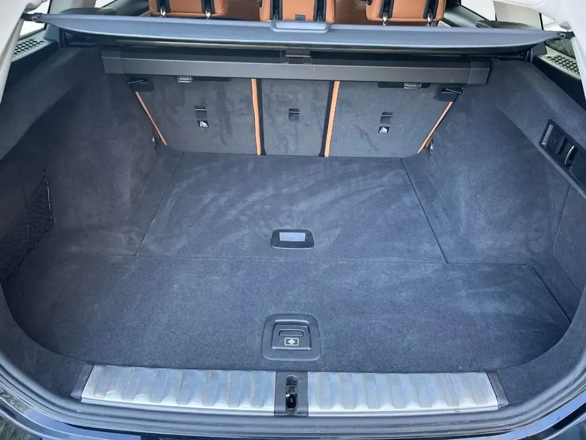 Usata BMW 318 Comfort Edition 150 CV (110 kW) 2024 Nero Station wagon