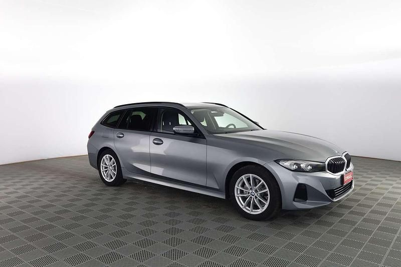 Usata BMW 320 Efficient Dynamics 190 CV (139 kW) 2023 Skyscraper grey Station wagon