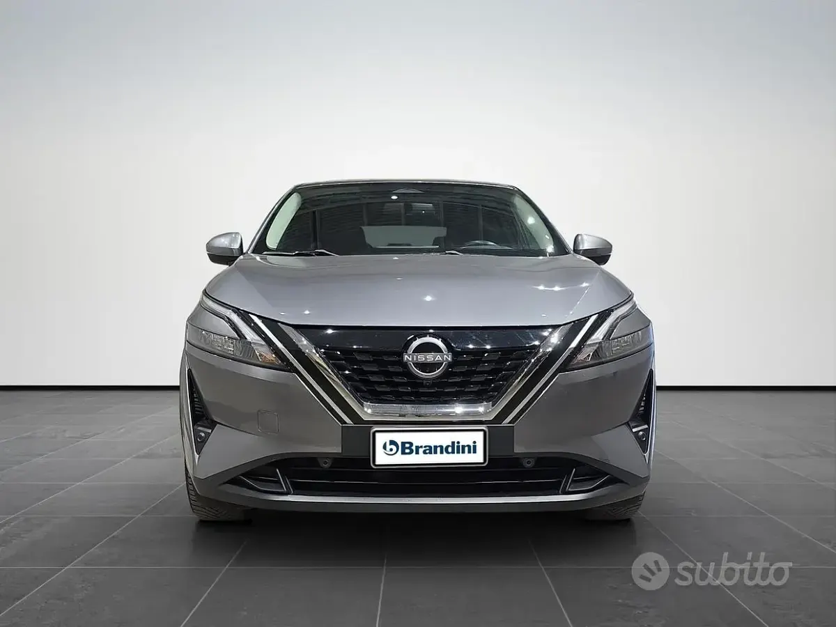 Usata Nissan Qashqai N-Connecta 158 CV (116 kW) 2023 Grigio piombo SUV