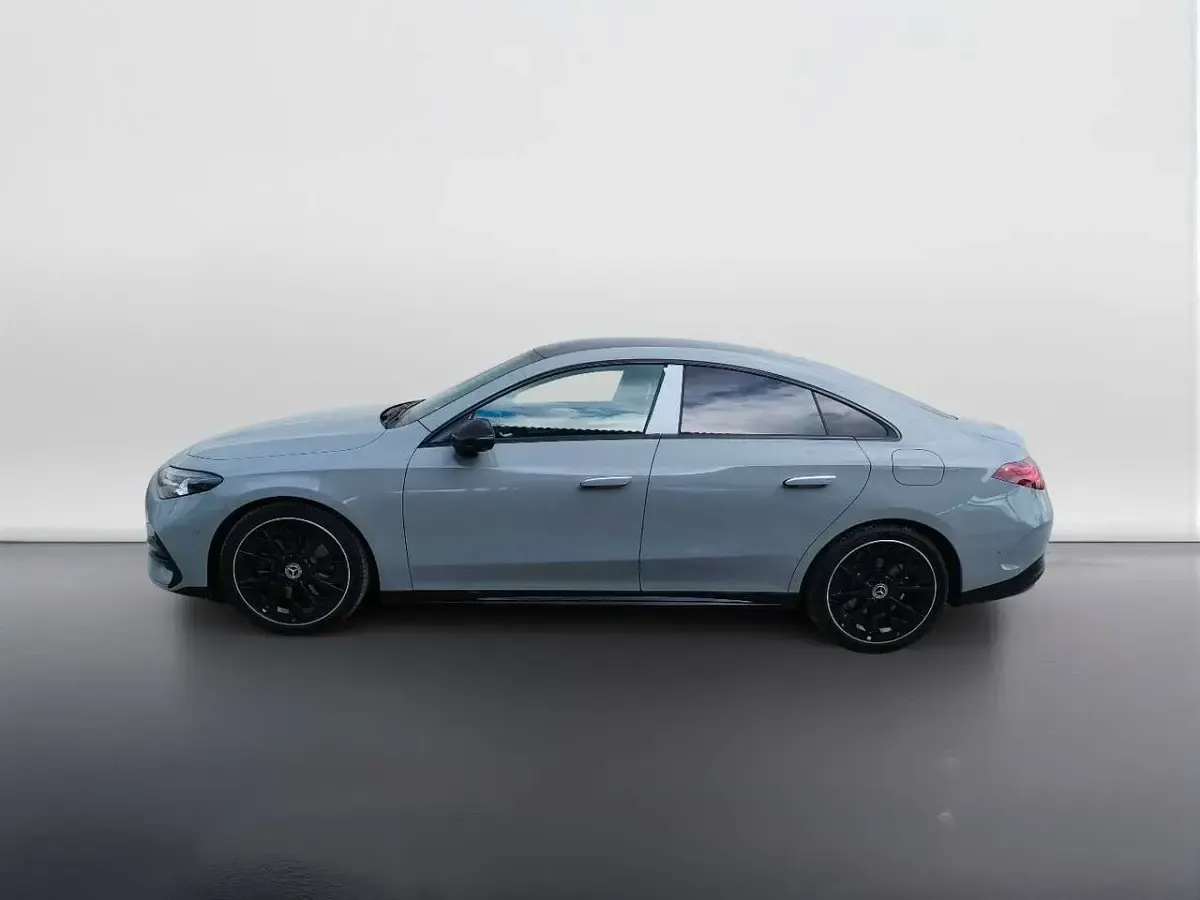 Nuova Mercedes CLA200 196 CV (144 kW) 2026 Grigio alpi manufaktur