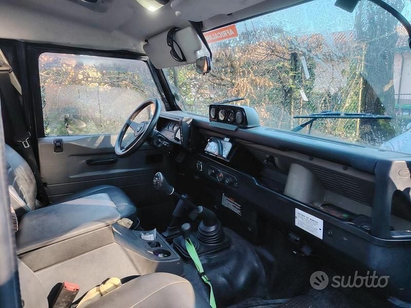 Blu Usata 1996 Land Rover Defender Station wagon | 14.000 € - Immagine 1/4