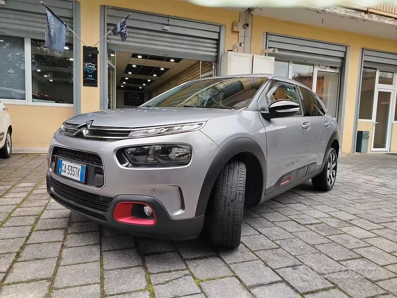 Usata Citroën C4 Cactus Shine 101 CV (74 kW) 2020 Grigio Utilitaria