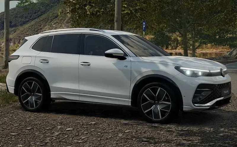 Nuova VW Tiguan R-line Plus 150 CV (110 kW) 2026 Bianco SUV