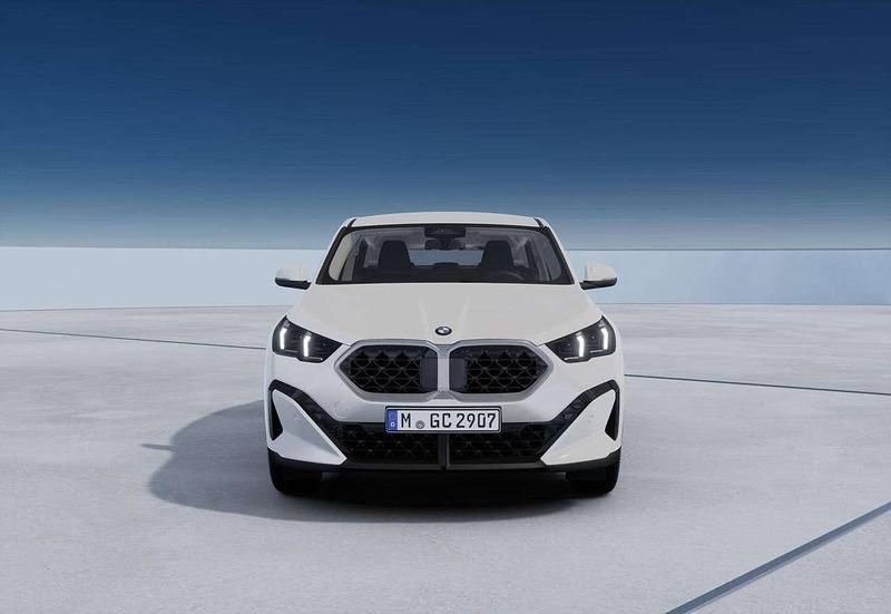 Nuova BMW X2 Shadowline 156 CV (114 kW) 2026 Alpin white SUV