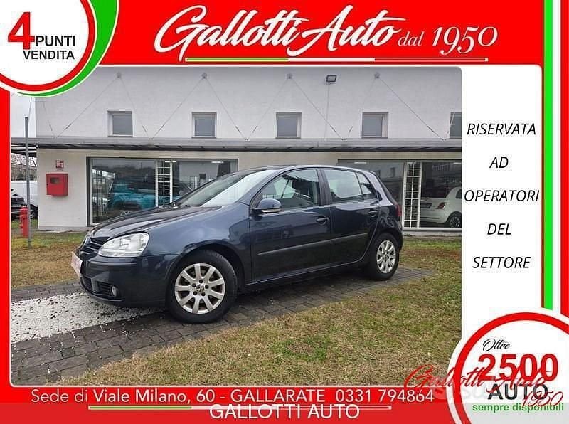 Blu/azzurro Usata 2008 VW Golf Berlina | 1990 € (Super prezzo) - Immagine 1/4