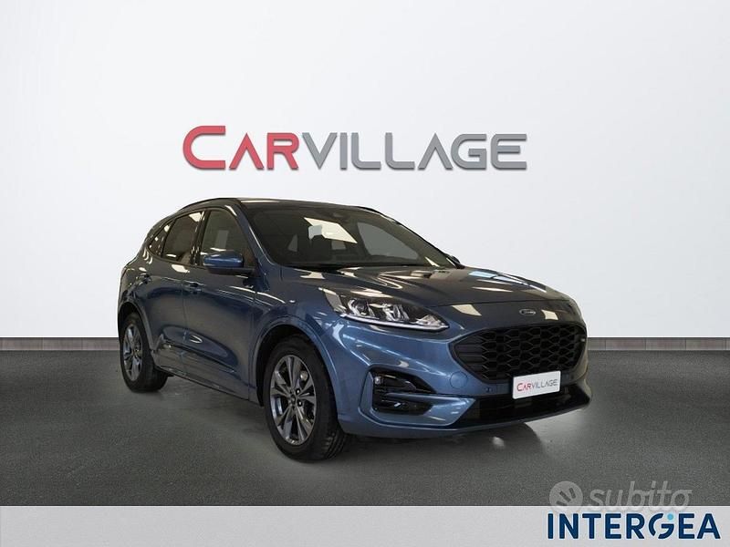 Usata Ford Kuga ST-Line X 120 CV (88 kW) 2023 Blu SUV
