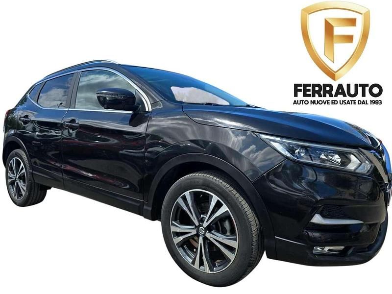 Usata Nissan Qashqai N-Connecta 110 CV (80 kW) 2017 Nero SUV