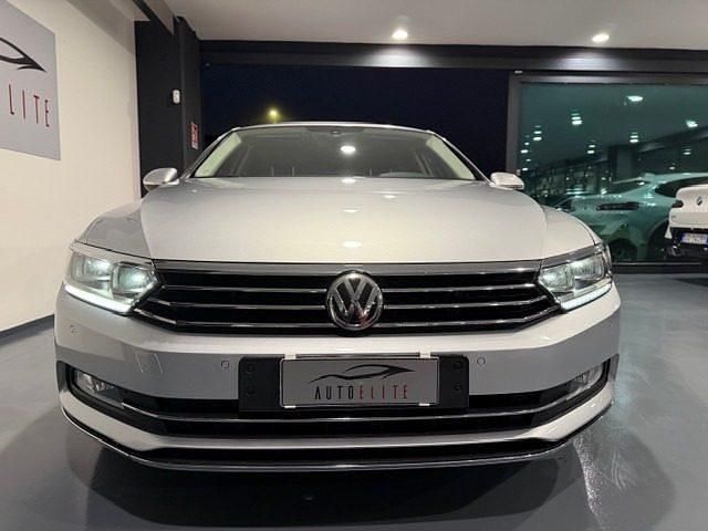 Usata VW Passat Highline 150 CV (110 kW) 2016 Argento Berlina