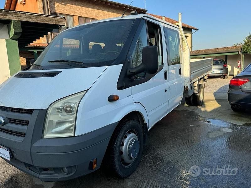 Usata Ford Transit 116 CV (85 kW) 2010 Bianco Berlina