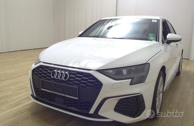 Bianco Usata 2023 Audi A3 S-Line Tre volumi | 25.800 € (Super prezzo) - Immagine 1/4