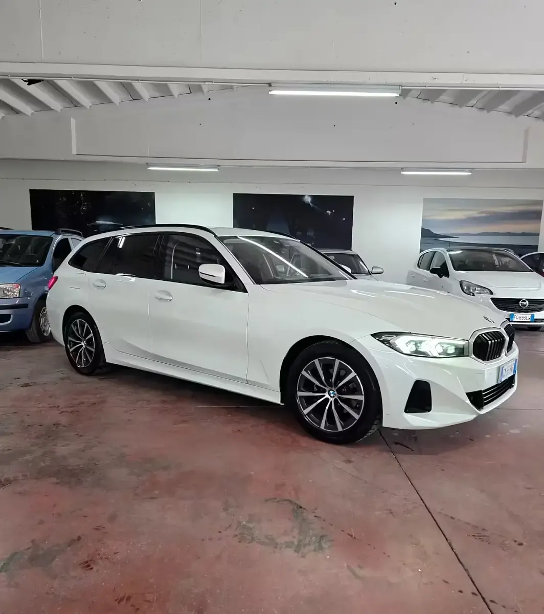 Usata BMW 318 Comfort Edition 149 CV (109 kW) 2022 Bianco Station wagon