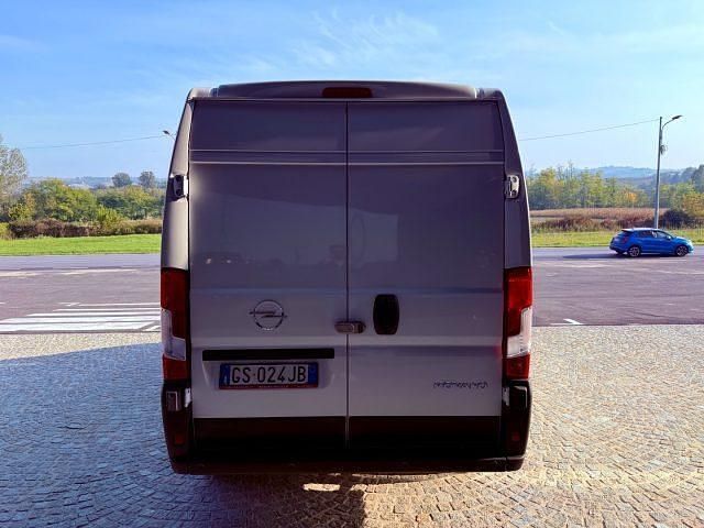 Occasion Opel Movano 140 PK (102 kW) 2023 Wit Van