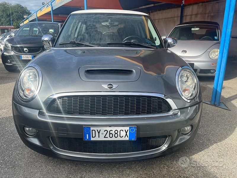 Usata Mini Cooper 175 CV (128 kW) 2009 Grigio Utilitaria